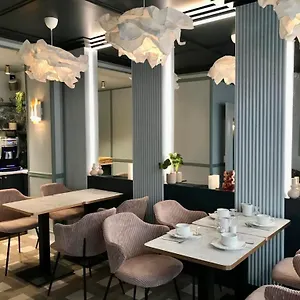 Hotel Amadeus Paris